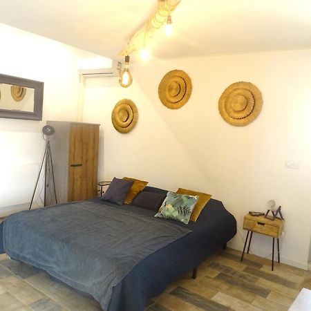 Studio 2 Personnes A Moussan ภายนอก รูปภาพ